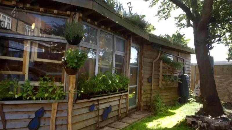Amazing Spaces Shed Of The Year 1of3 Eco Sheds 720p HDTV x264 AAC MVGroup org mp4 preview 9