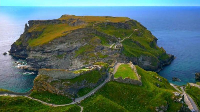 Secrets From The Sky 1of6 Tintagel Castle 720p HDTV x264 AAC MVGroup org mp4 preview 12